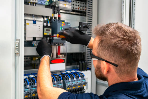 Best Affordable Emergency Electrician  in Mcpherson, KS